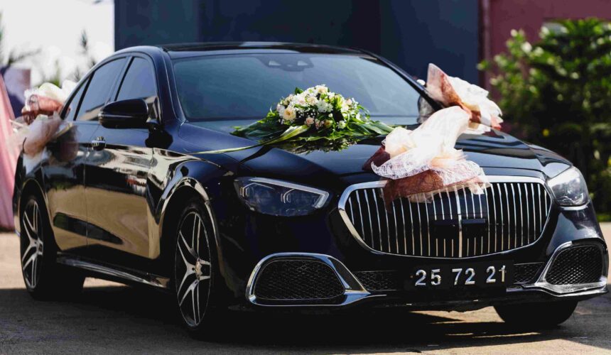 6 Reasons Why You Should Rent a Car on Your Wedding Day
